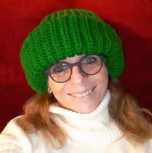 Meet your Posher, Joelle